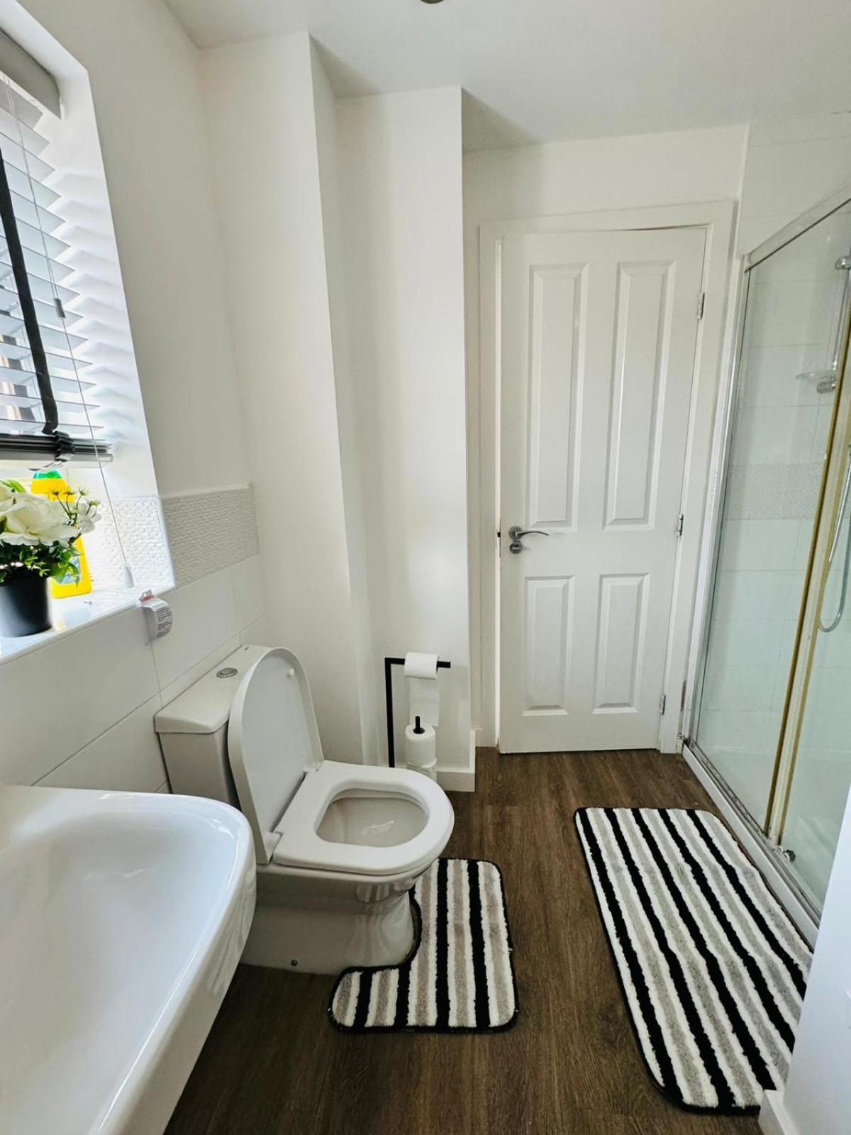 The Grace House Entire 4Bed Detached Villa Peterborough Eksteriør billede